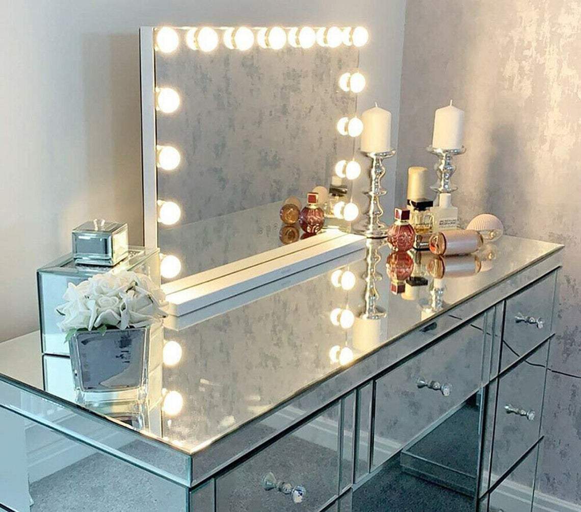 mirror light with table  