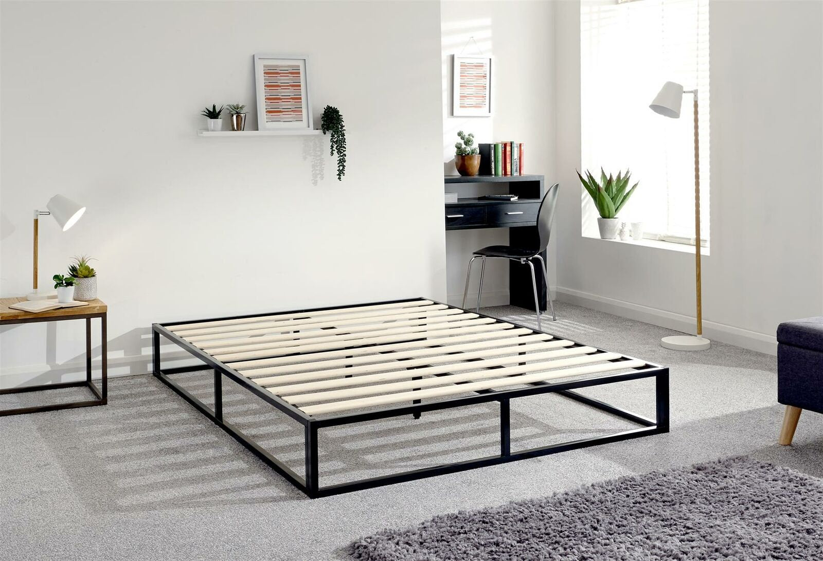 Platform Bed Black Metal & Wood