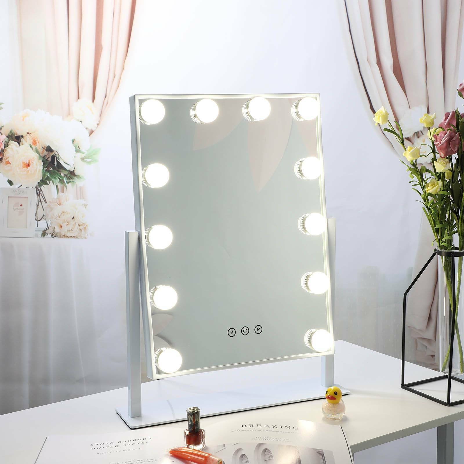 Round Hollywood mirror with bulbs